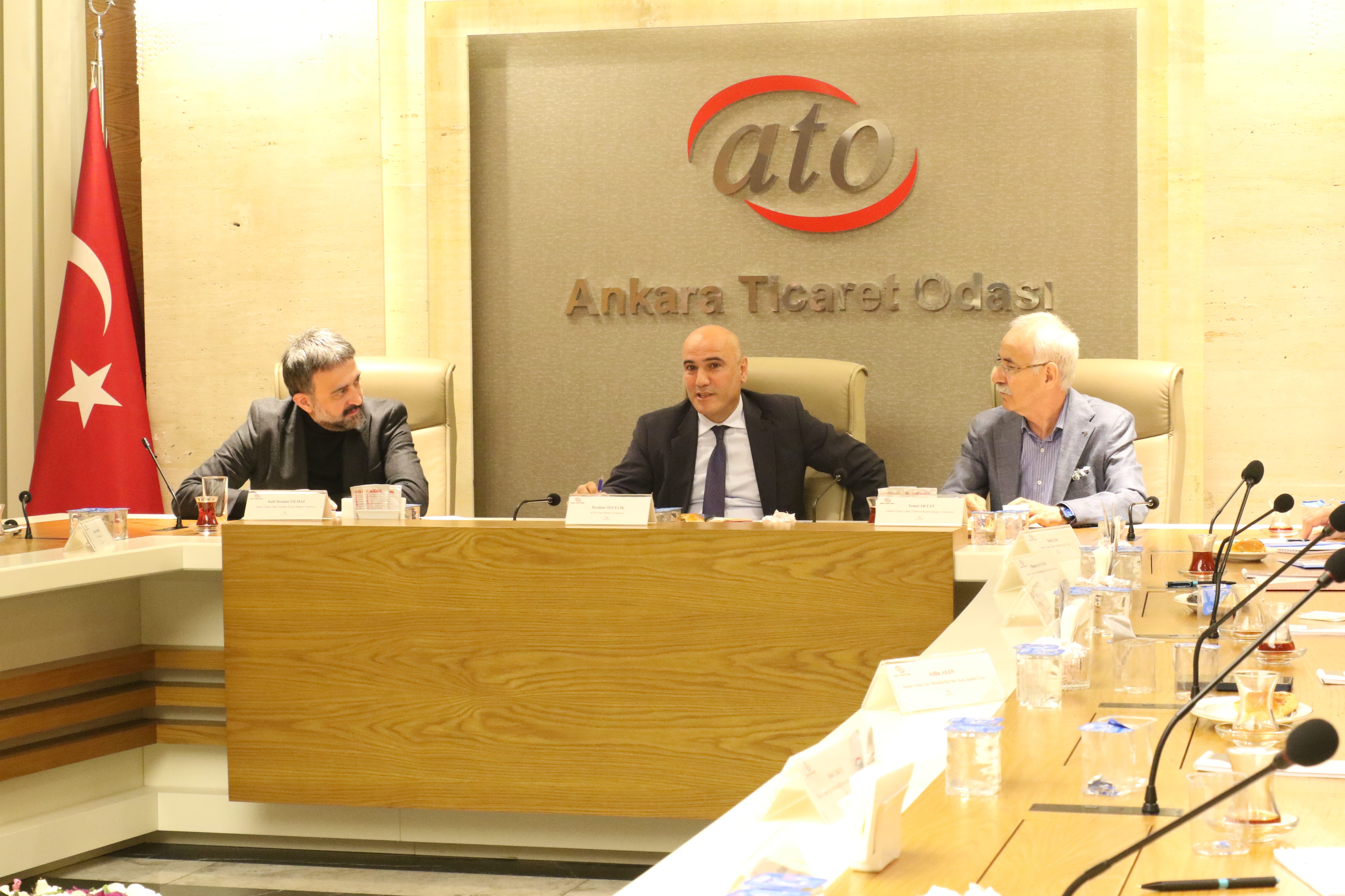 İNŞAAT SEKTÖRÜNDE SOSYAL GÜVENLİK UYGULAMALARI İSTİŞARE TOPLANTISI ATO'DA YAPILDI